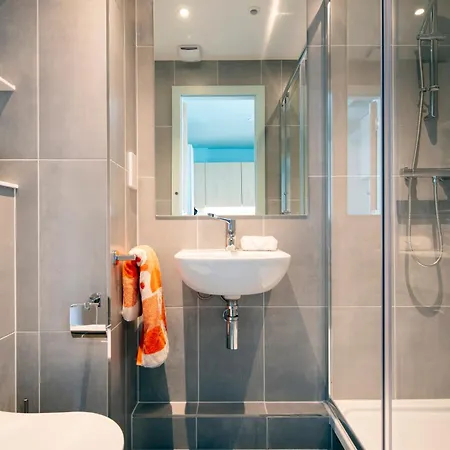 Luxury Studio Apartments In Cork City Centre Апартаменты *