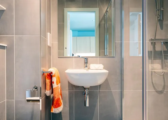 Luxury Studio Apartments In Cork City Centre Апартаменты *